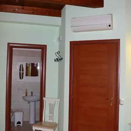 Bed & Breakfast La Vecchia Stazione 4*