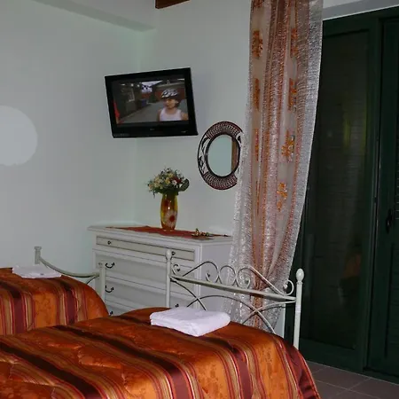 La Vecchia Stazione Bed & Breakfast 4*