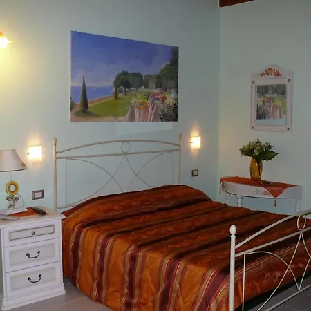 Bed & Breakfast La Vecchia Stazione 4*